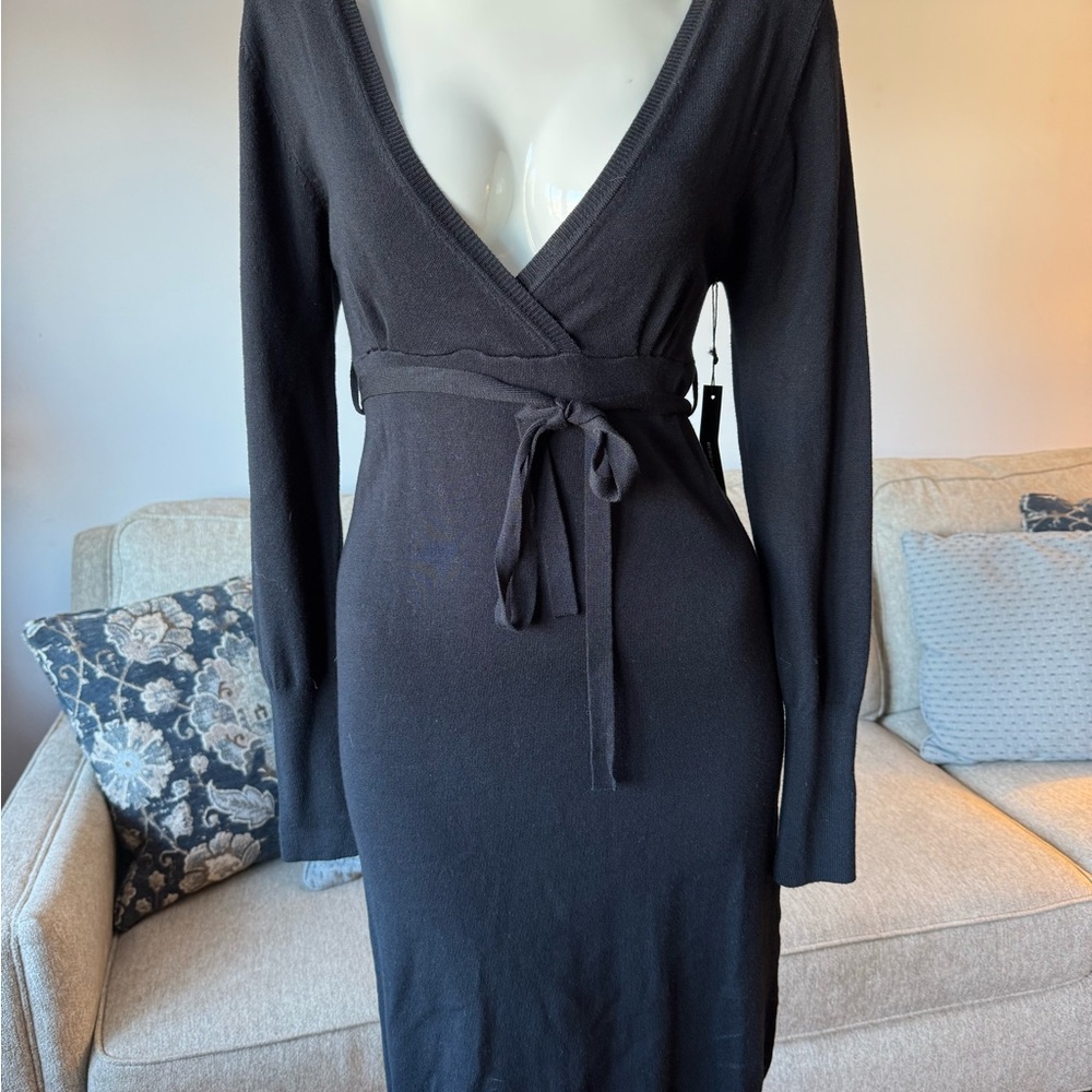 BCBG Elegant Black Faux Sweater Wrap Dress SIZE SMALL Long Sleeve w Belt - Picture 2 of 12